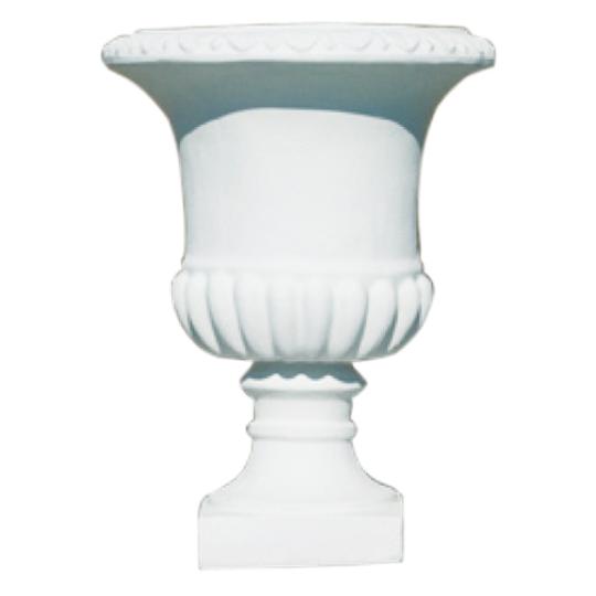 biely mediteransky kvetinovy kvetinac rustikalny elegantny klasicky beton mrazuvzdorny vonkajsi kvetinac kvetinovy box stojan na kvety pri vchode zamok hotel.jpg